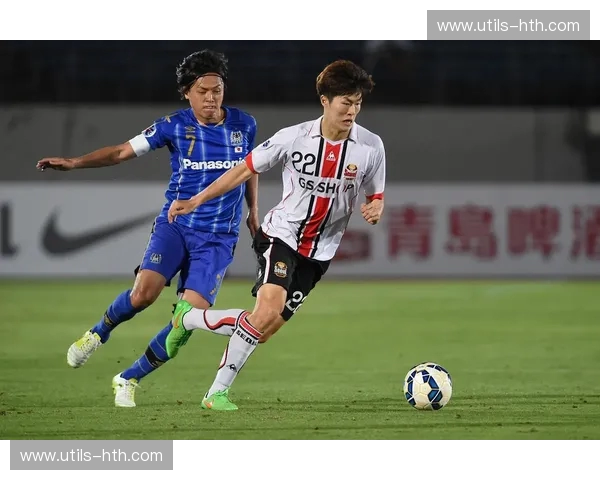 双雄逐鹿:江苏足球与大阪钢巴,一段跨越时空的绿茵博弈 双雄逐鹿:江苏足球与大阪钢巴,一段跨越时空的绿茵博弈